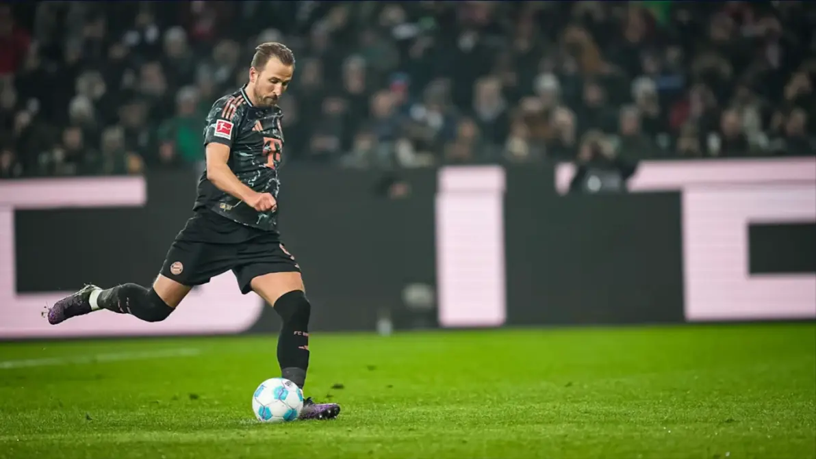 关于拜仁慕尼黑再度胜门兴格拉德巴赫,领跑榜首的信息 关于拜仁慕尼黑再度胜门兴格拉德巴赫,领跑榜首的信息