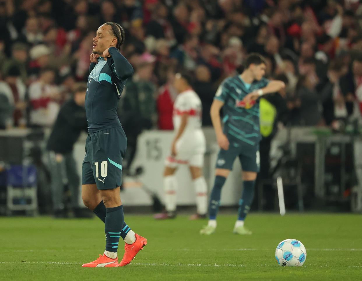 斯图加特队运气不错,取得胜利的简单介绍 斯图加特队运气不错,取得胜利的简单介绍