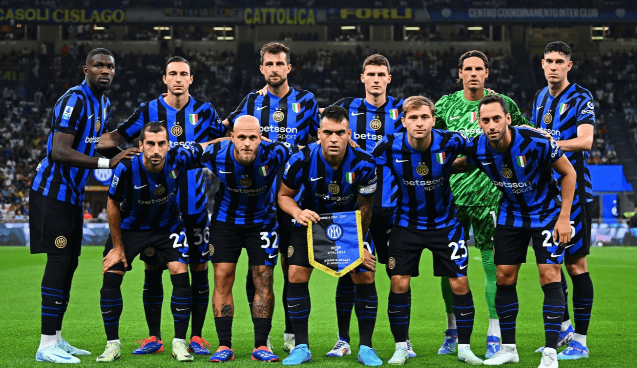 曼城主教练力保阵容，提高球队战术默契